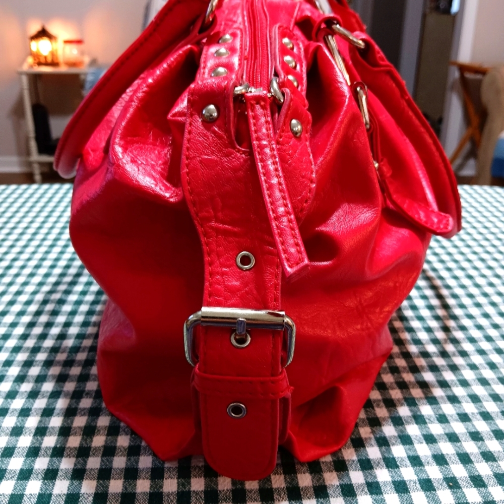 Red faux leather, 11 in tall, 27 in wide EUC